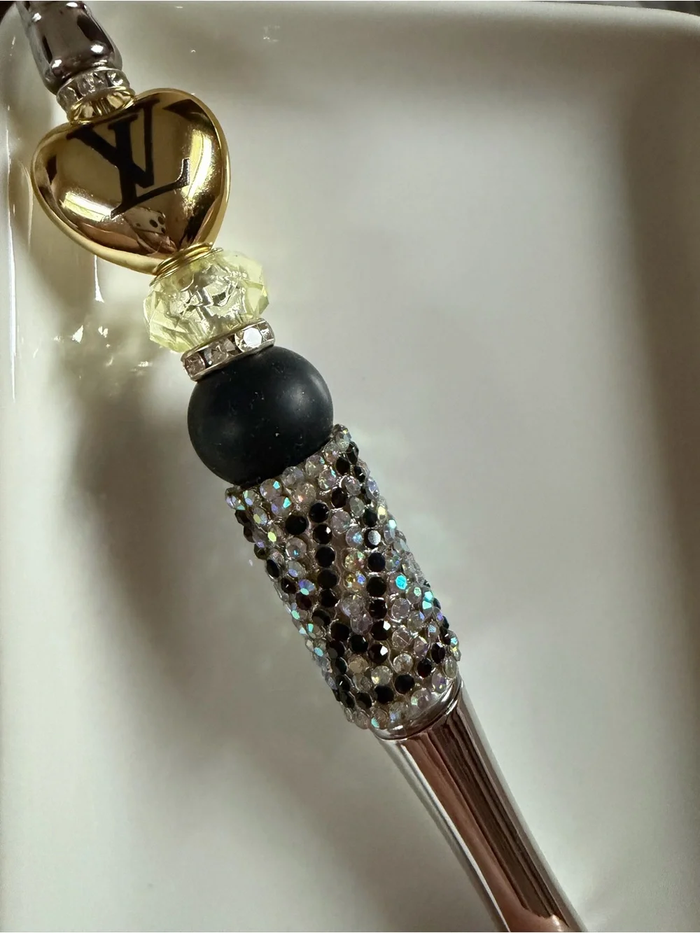 BEADED PEN